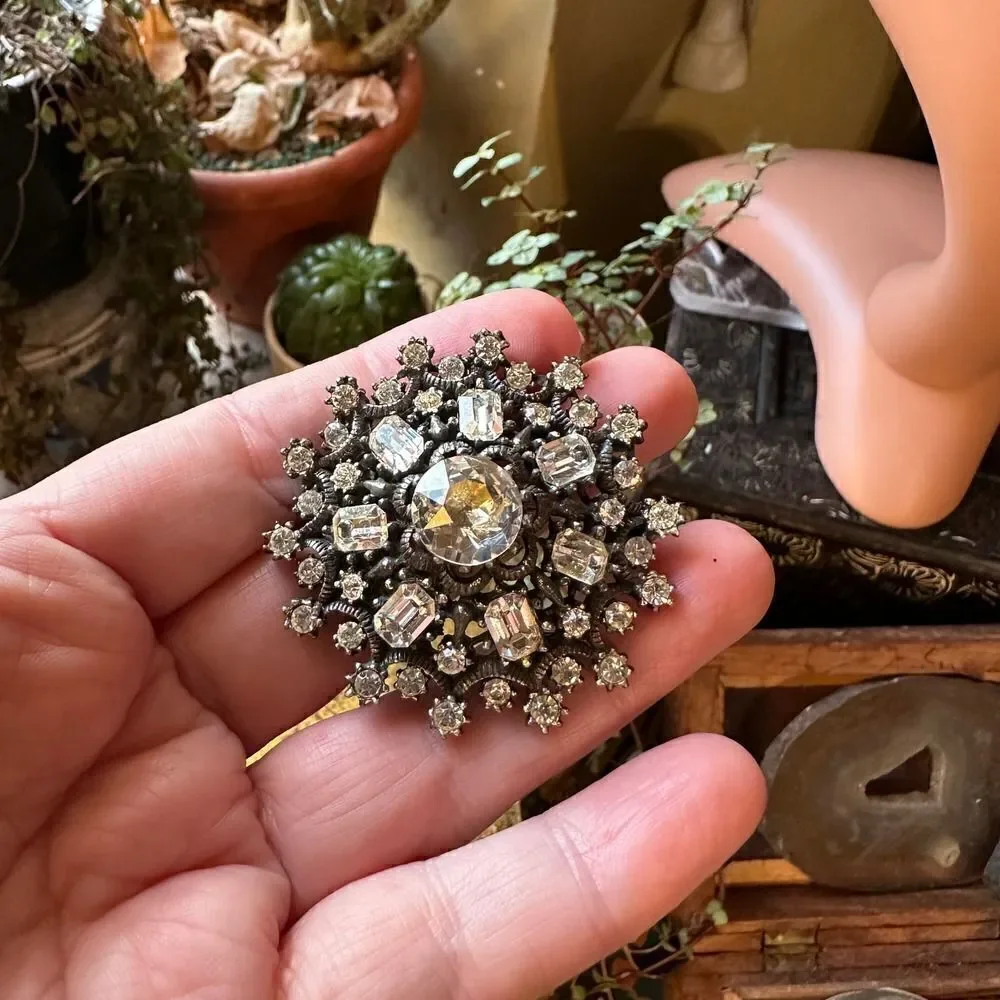 Vintage 1940s  Coro Signed Rhinestone Brooch